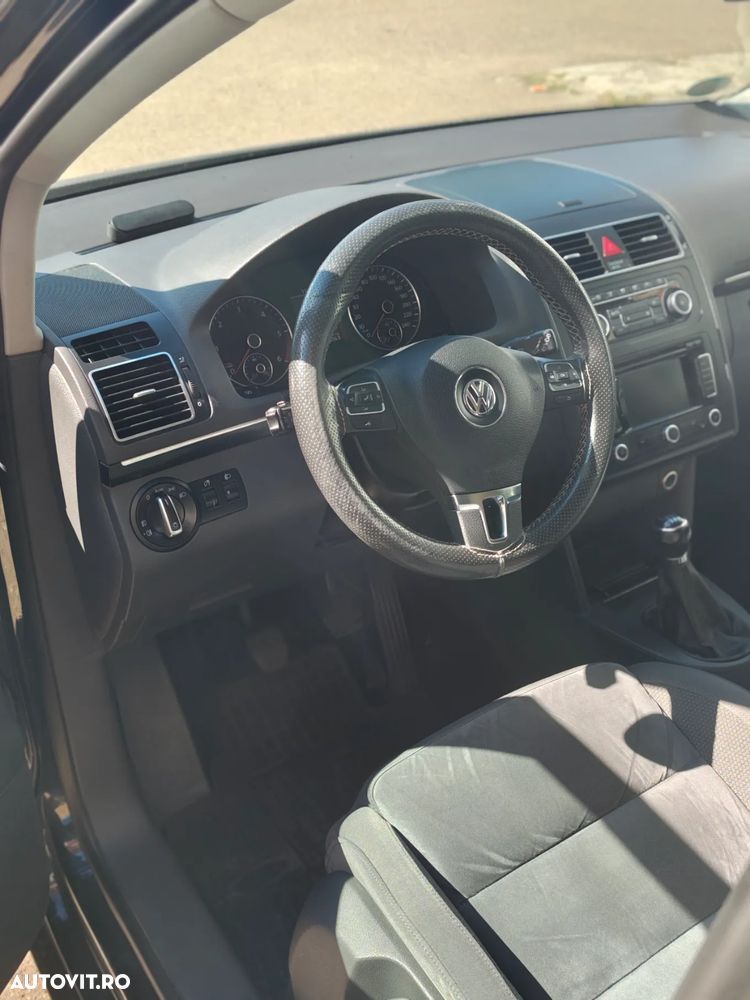 Volkswagen Touran 2.0 TDI Highline - 7