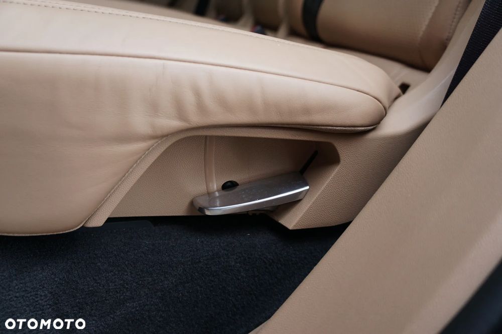 Porsche Cayenne Standard - 22