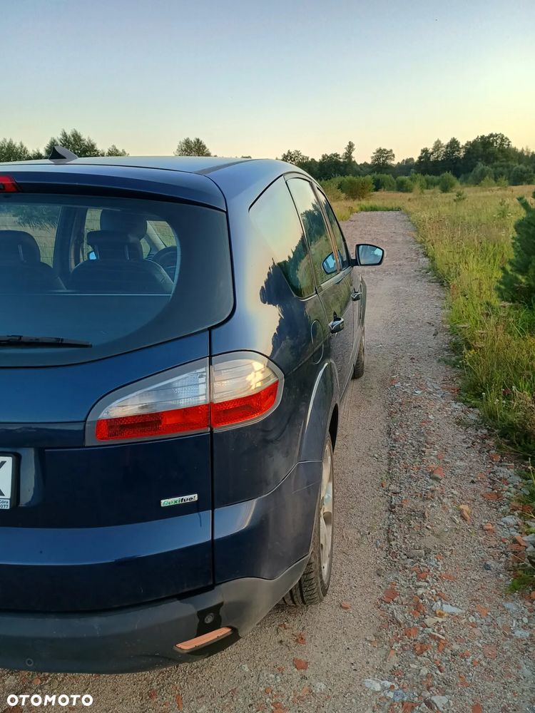 Ford S-Max - 6