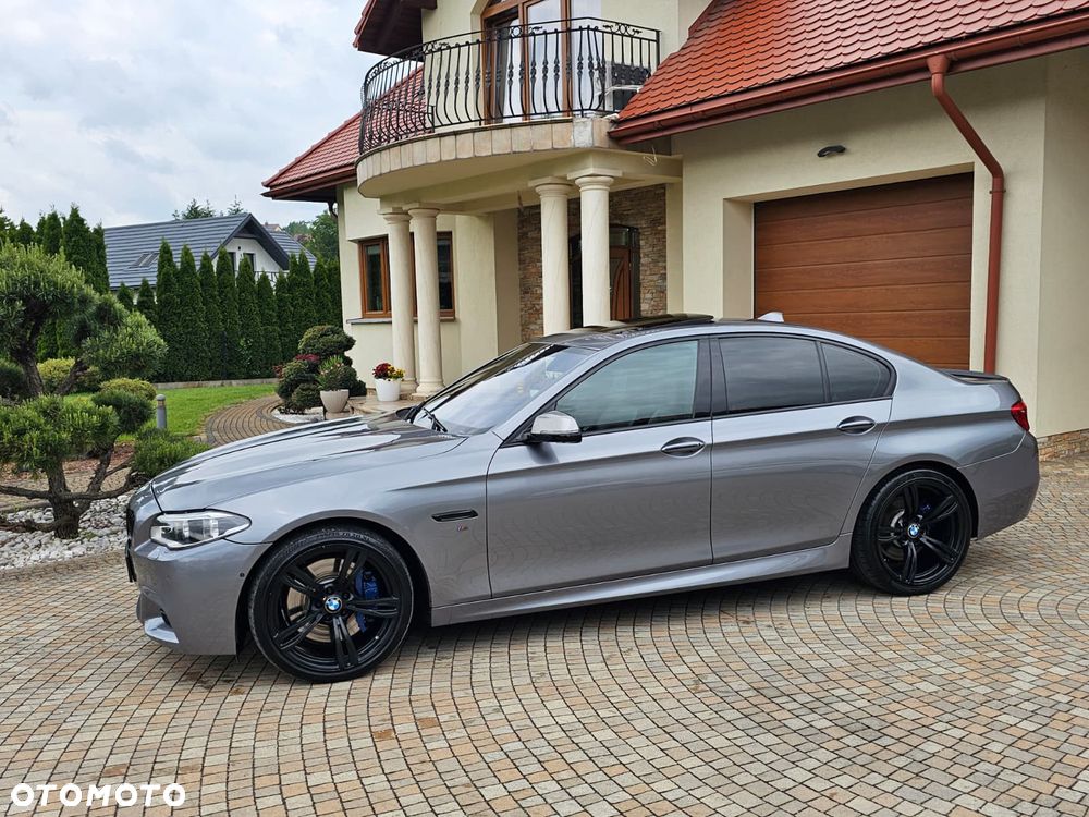 BMW Seria 5 M550d xDrive Sport-Aut - 8