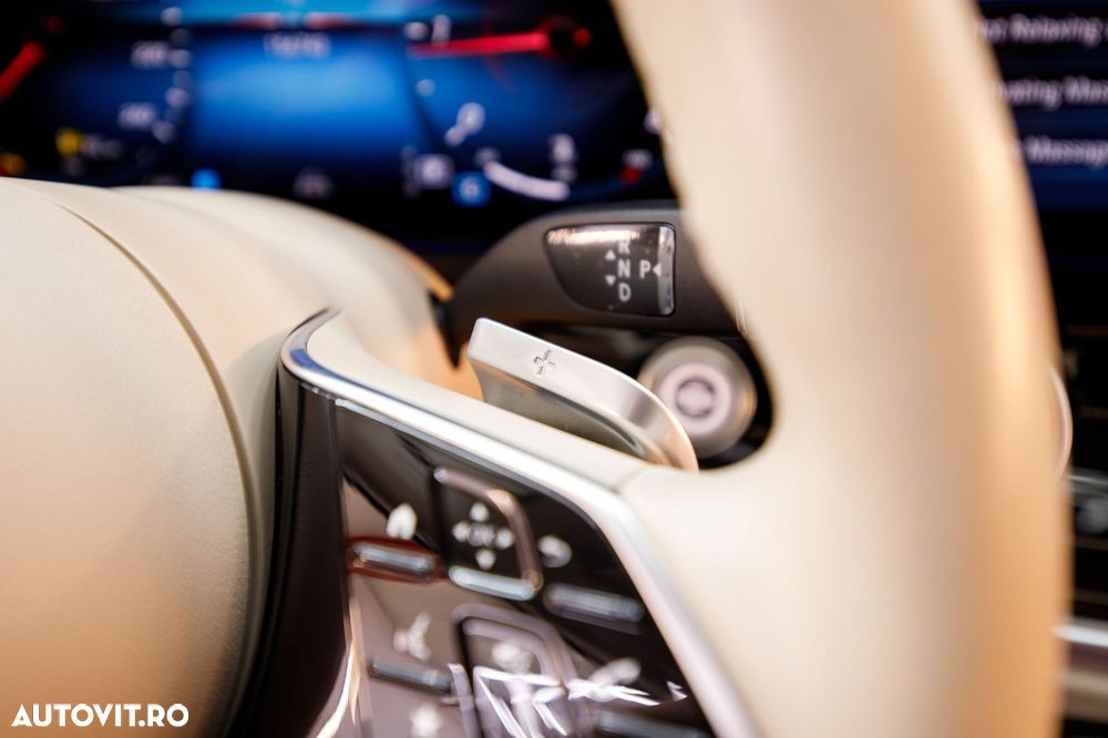 Mercedes-Benz CLS 400 d 4MATIC 9G-TRONIC AMG Line - 23