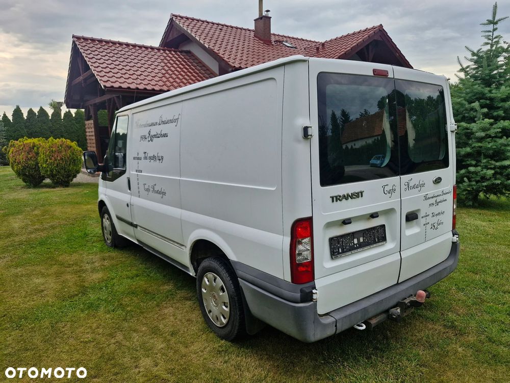 Ford Transit - 6