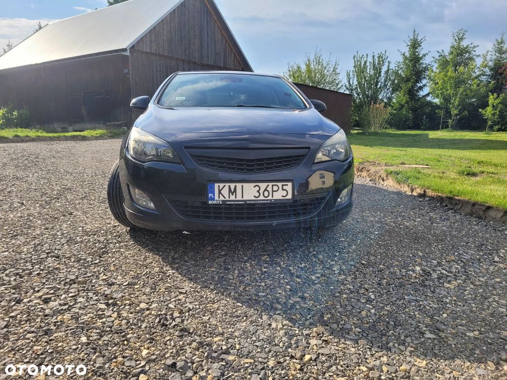 Opel Astra 2.0 CDTI Cosmo - 2