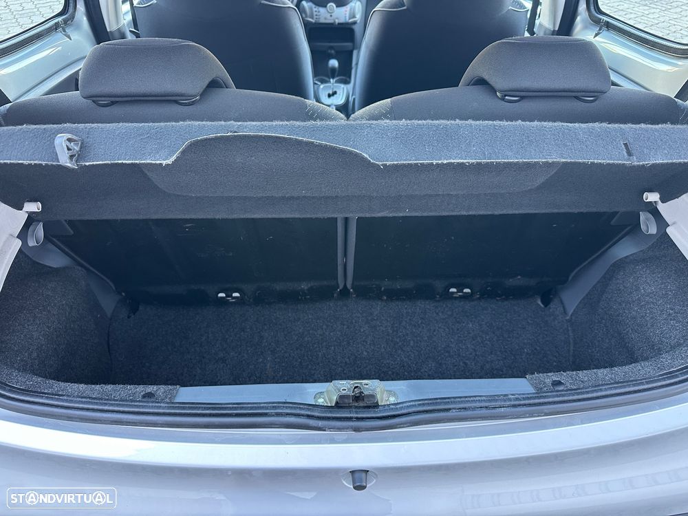 Peugeot 107 1.0 Urban 2 Tronic - 14