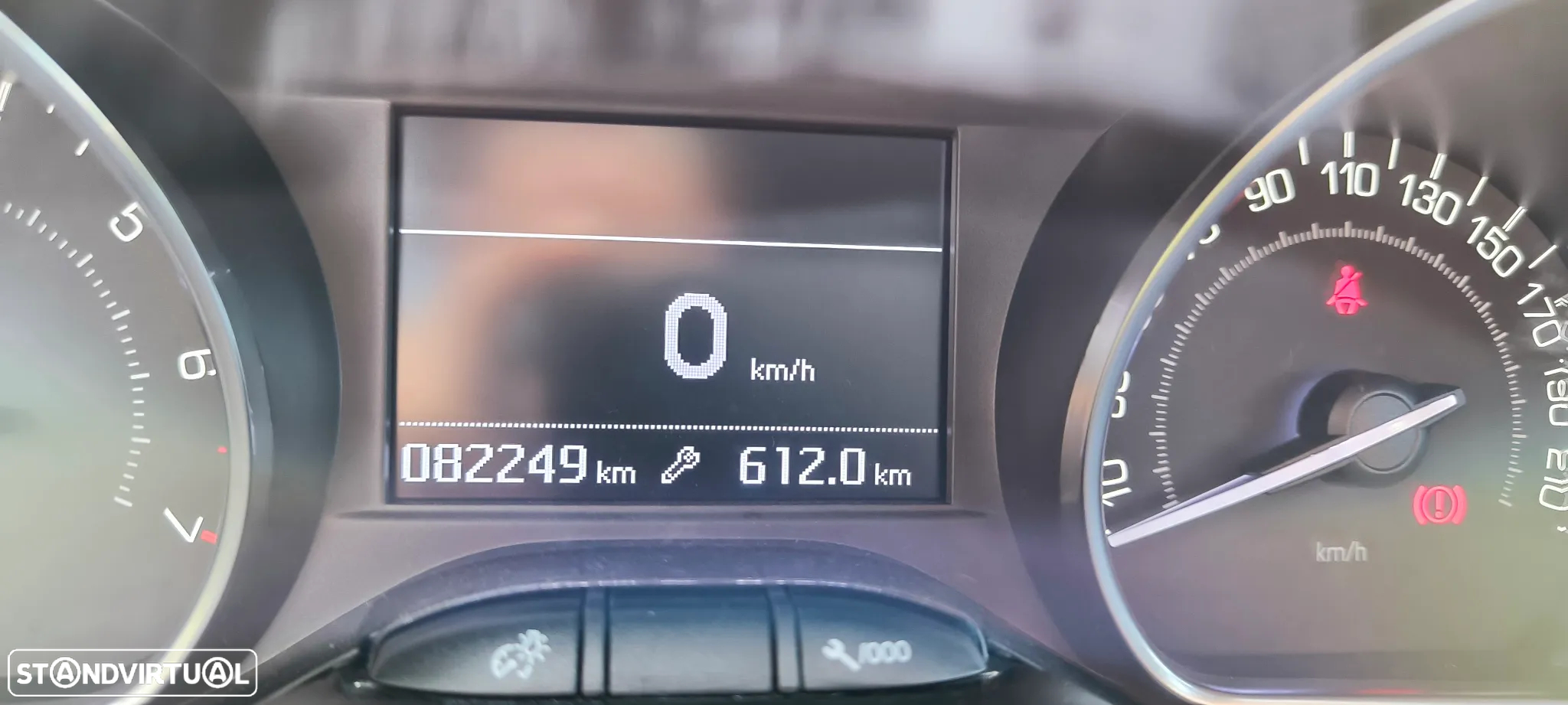 Peugeot 208 1.2 PureTech Style - 29