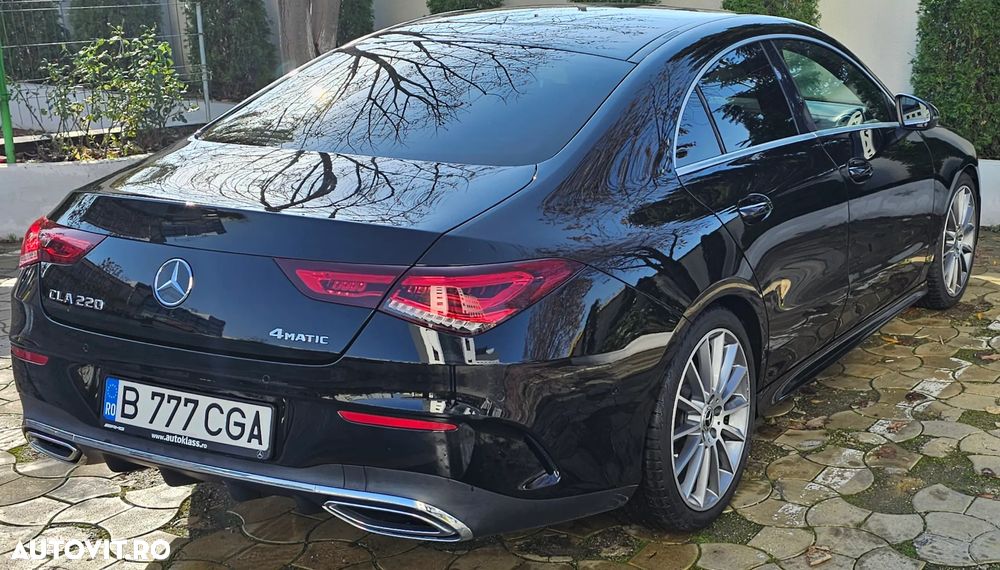 Mercedes-Benz CLA 220 Shooting Brake 7G-DCT AMG Line - 8