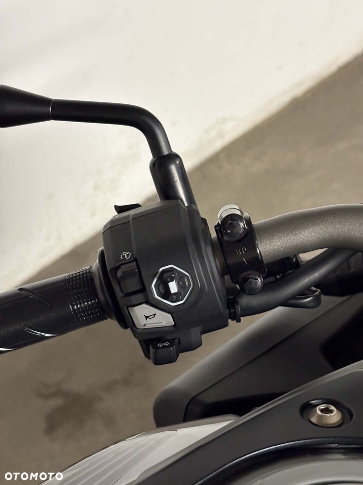 Honda CB - 29