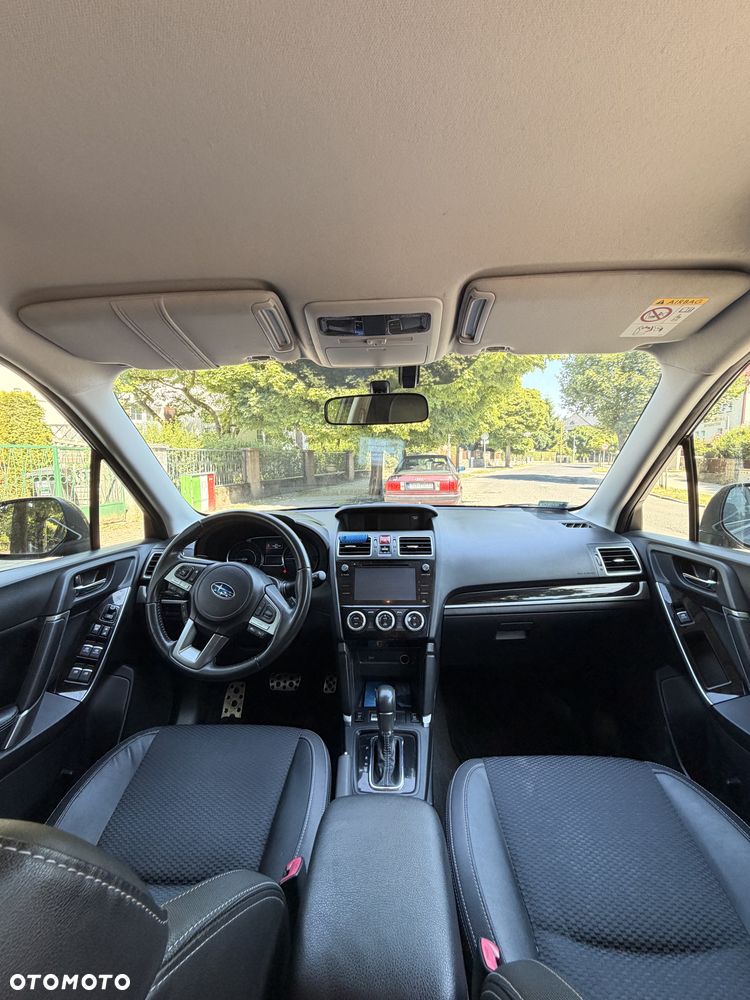 Subaru Forester 2.0 XT Sport Lineartronic - 11