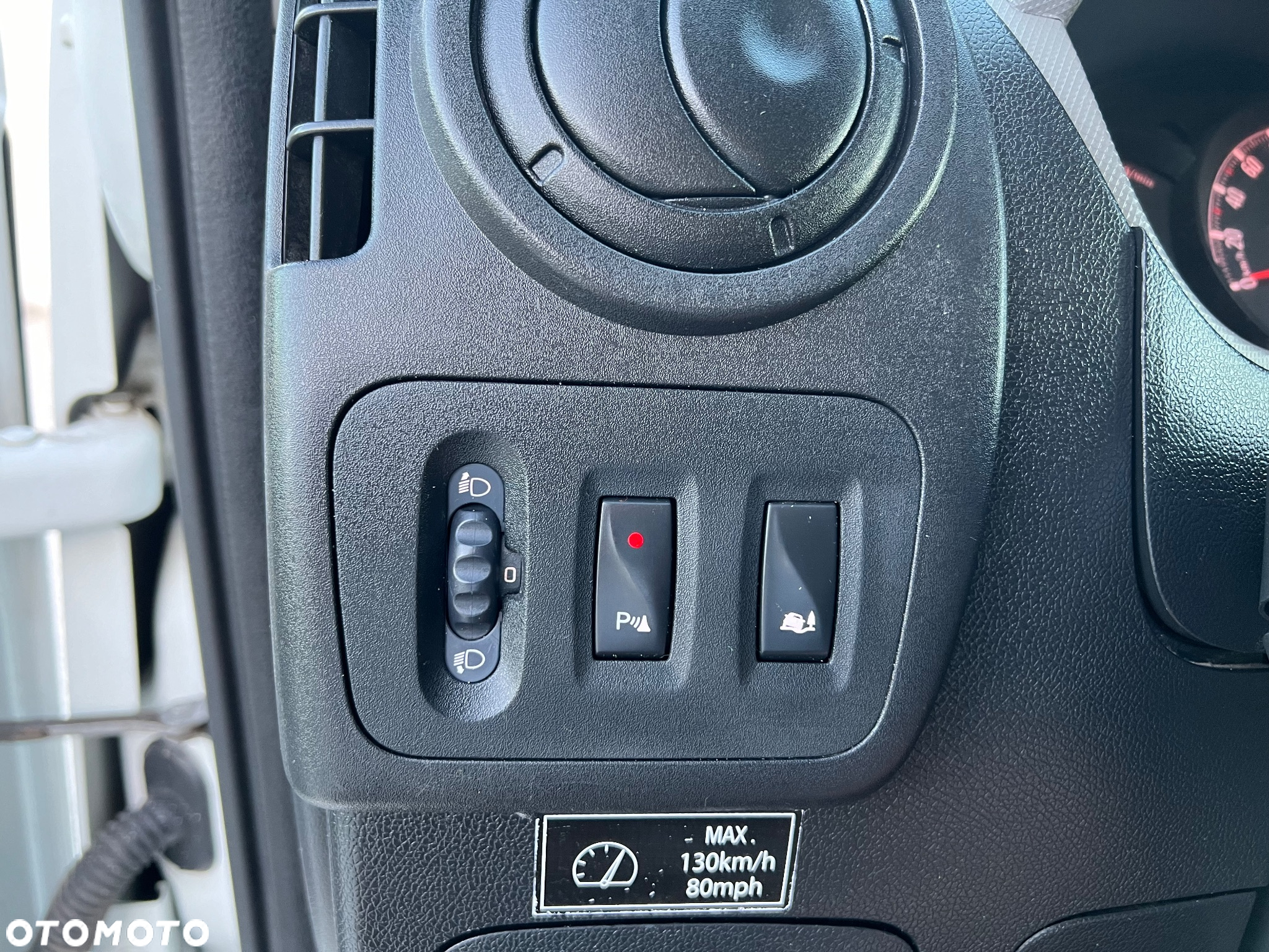 Iveco 35C13 - 21