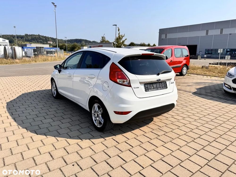 Ford Fiesta 1.25 Titanium - 6