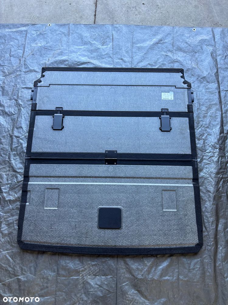 VW Passat B8 lift kombi wykładzina podłoga bagażnika 3G9863463P - 2