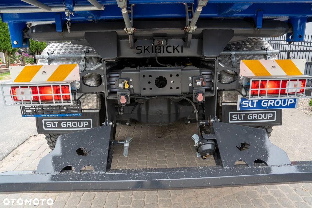 Renault K 440 6X6 - 15