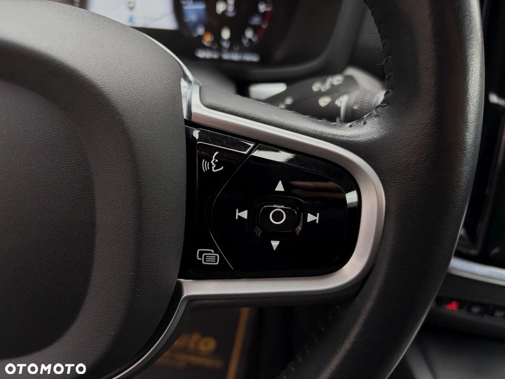 Volvo V60 B4 D Geartronic Inscription - 24