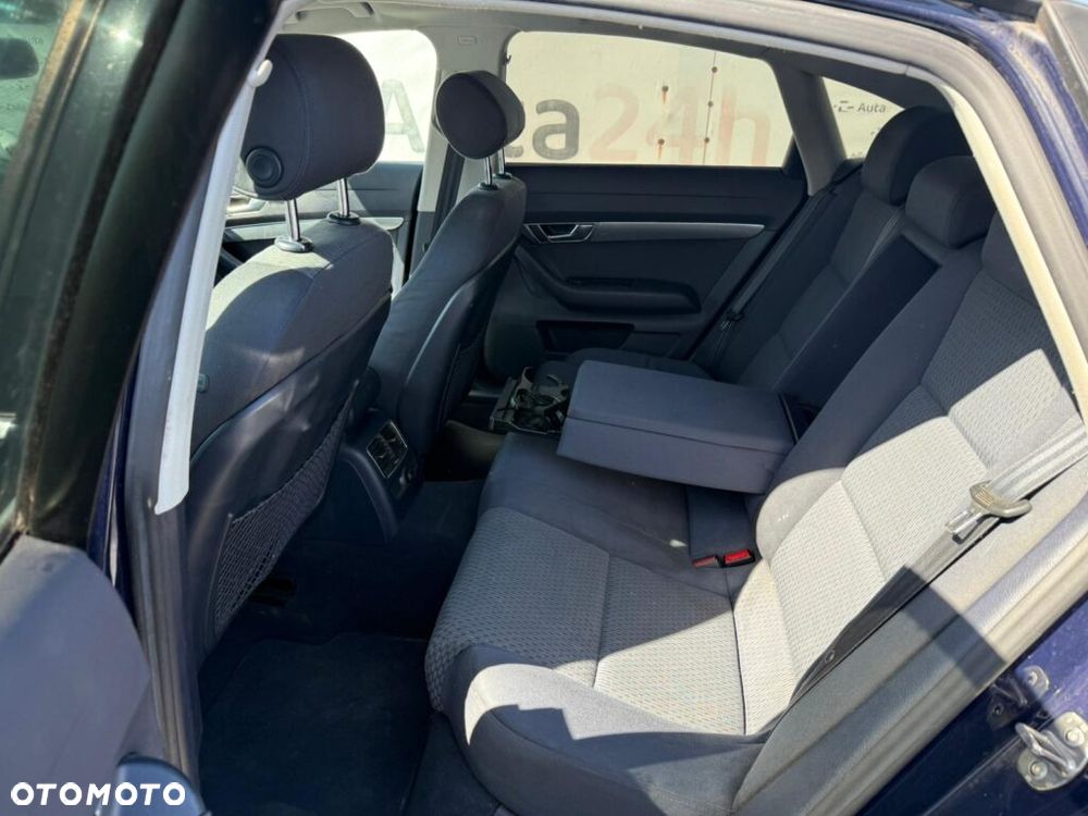 Audi A6 Limousine 2.4 - 13