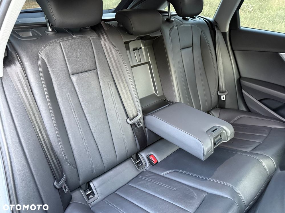 Audi A4 Avant 2.0 TDI ultra S tronic sport - 29