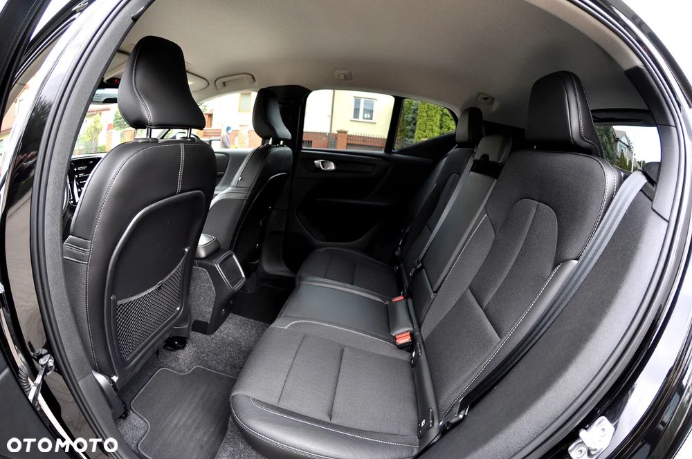 Volvo XC 40 D3 Momentum Pro - 18