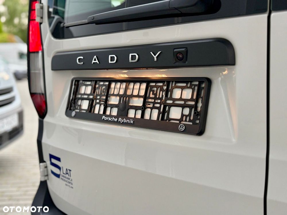 Volkswagen Caddy silnik: 2,0 l TDI EU6 SCR 75 kW skrzynia biegów: manualna 6 -biegowa rozstaw osi: 2755 mm - 15
