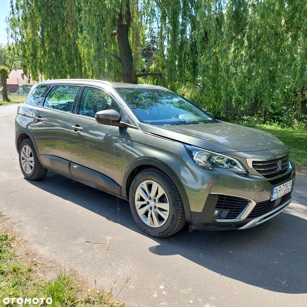 Peugeot 5008 - 5
