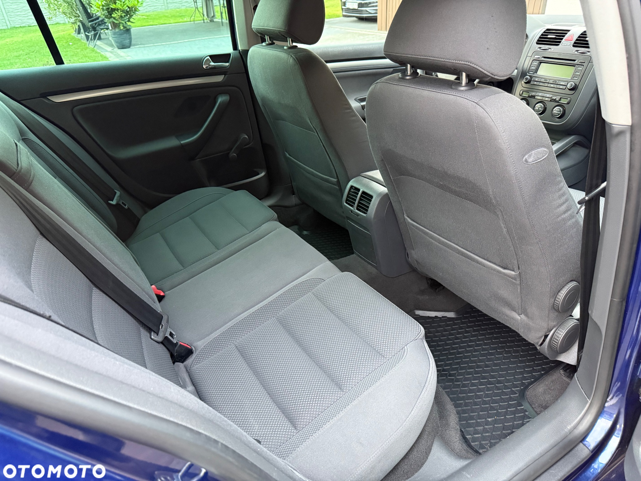 Volkswagen Golf 1.6 Comfortline - 22