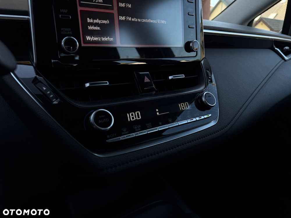 Toyota Corolla 1.5 Comfort MS - 11