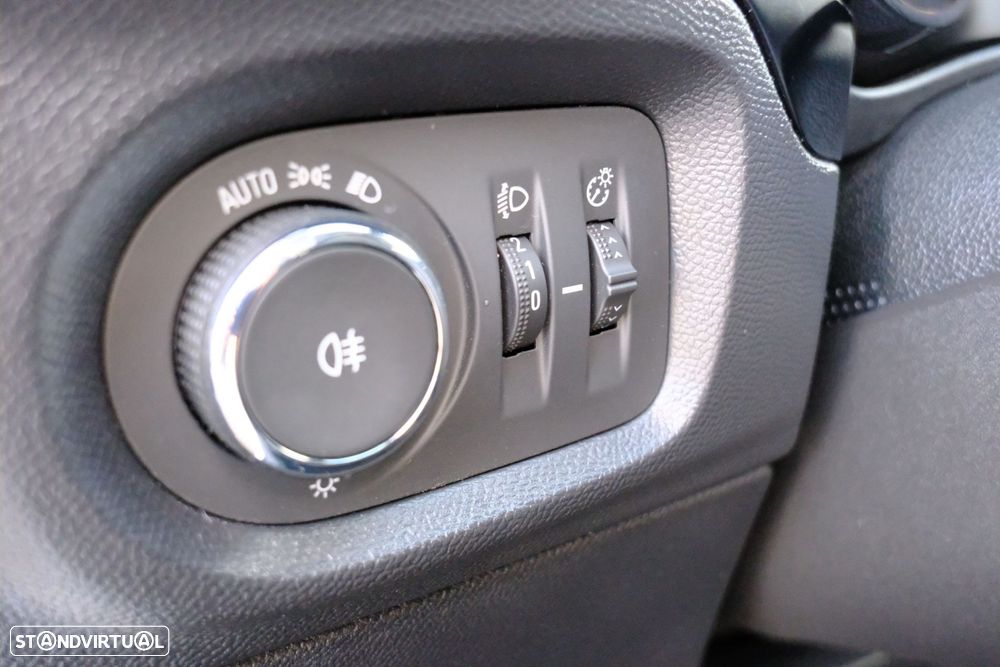 Opel Corsa 1.5 D Edition - 19