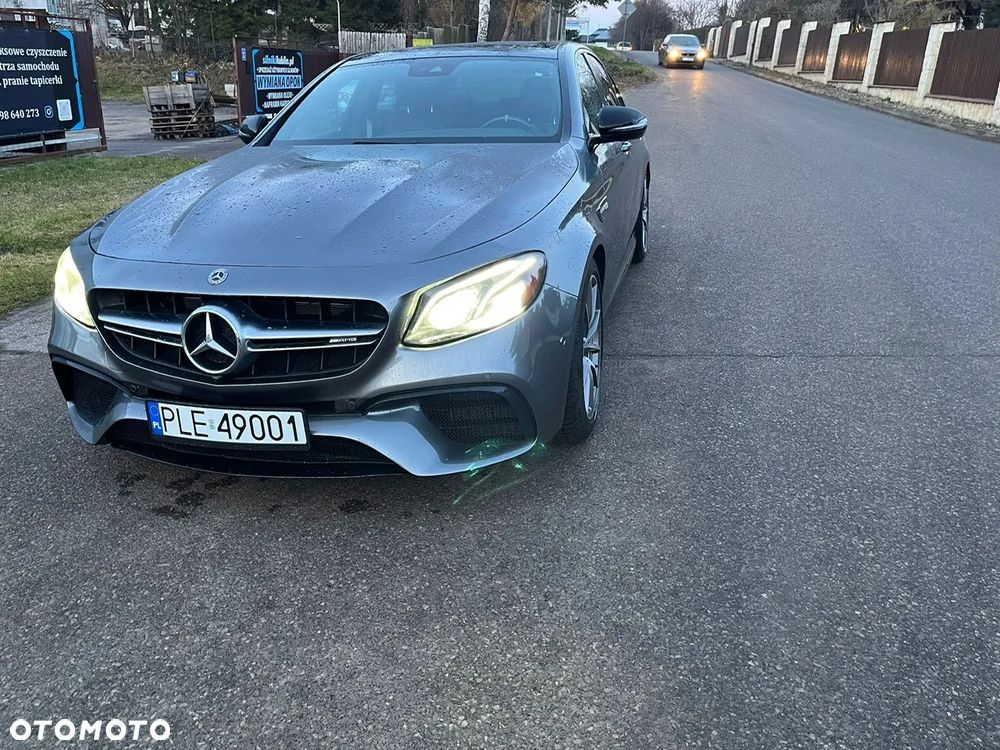 Mercedes-Benz Klasa E AMG 63 S 4Matic+ AMG Speedshift MCT-9G - 15