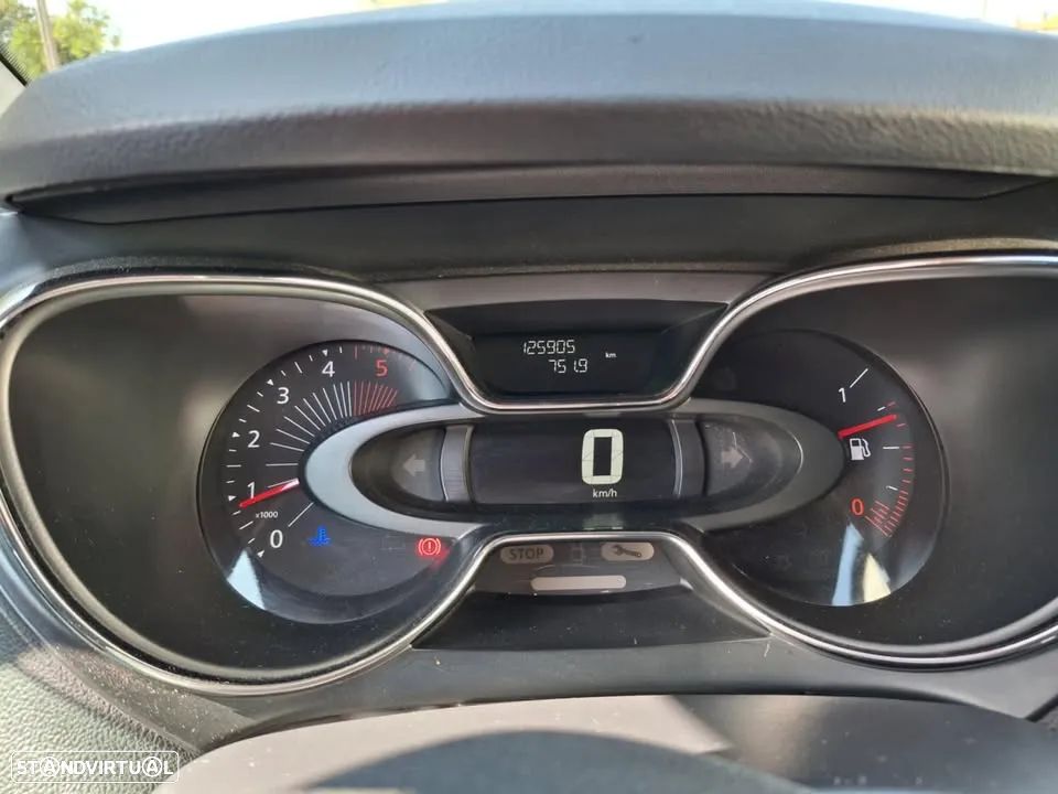 Renault Captur 1.5 dCi Exclusive - 6