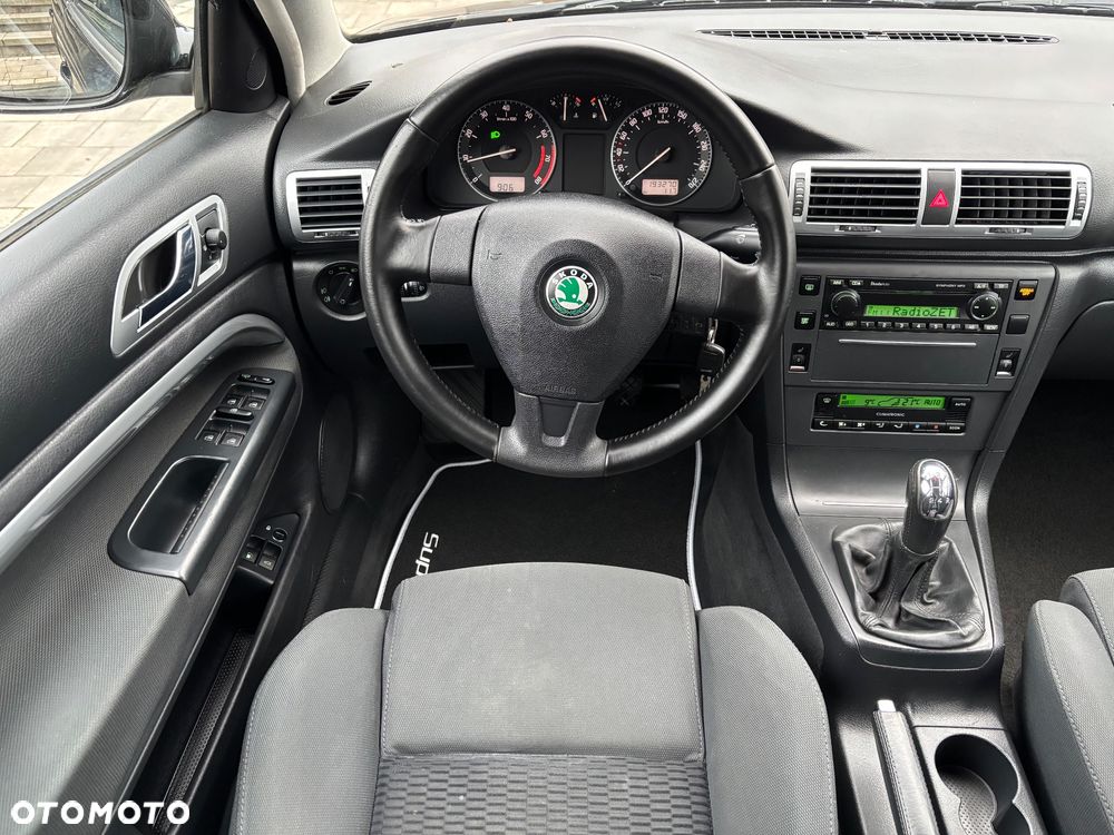 Skoda Superb 2.0 Comfort - 21