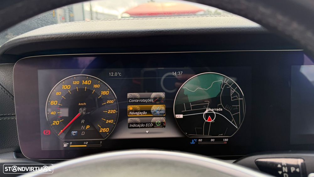 Mercedes-Benz E 220 d AMG Line - 33