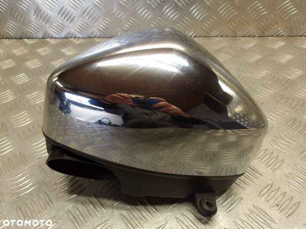 Airbox obudowa filtra prawa SUZUKI VLR 1800 C109R BOULEVARD/INTRUDER 08-13r   PN. 13701-22H01 - 5