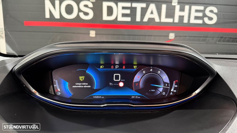 Peugeot 5008 PureTech 130 EAT8 Stop & Start Allure Business-Pack - 21