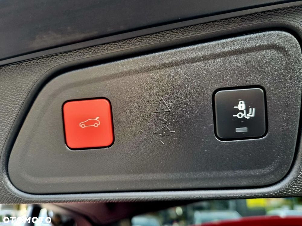 Peugeot 3008 1.5 BlueHDi Allure S&S EAT8 - 14