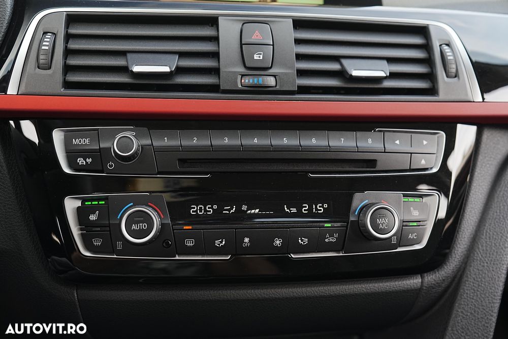 BMW Seria 3 320d Aut. Sport Line - 16