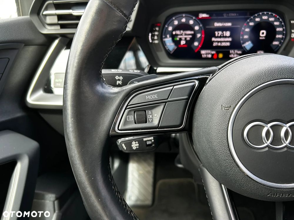 Audi A3 Sportback 35 TFSI S tronic - 17