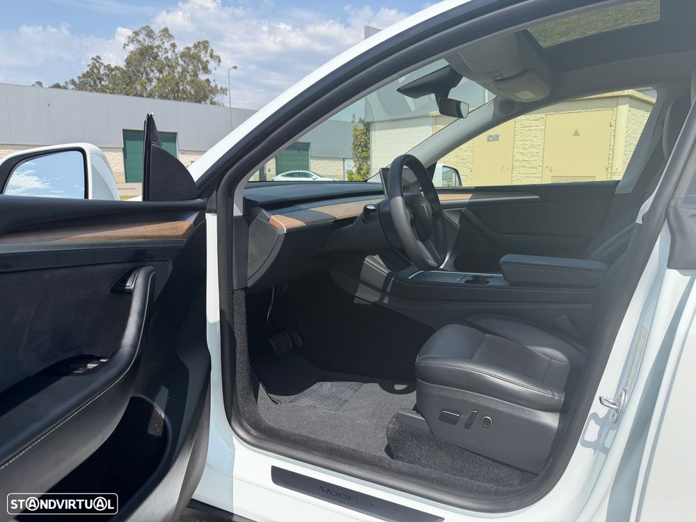 Tesla Model Y Tração Traseira - 5