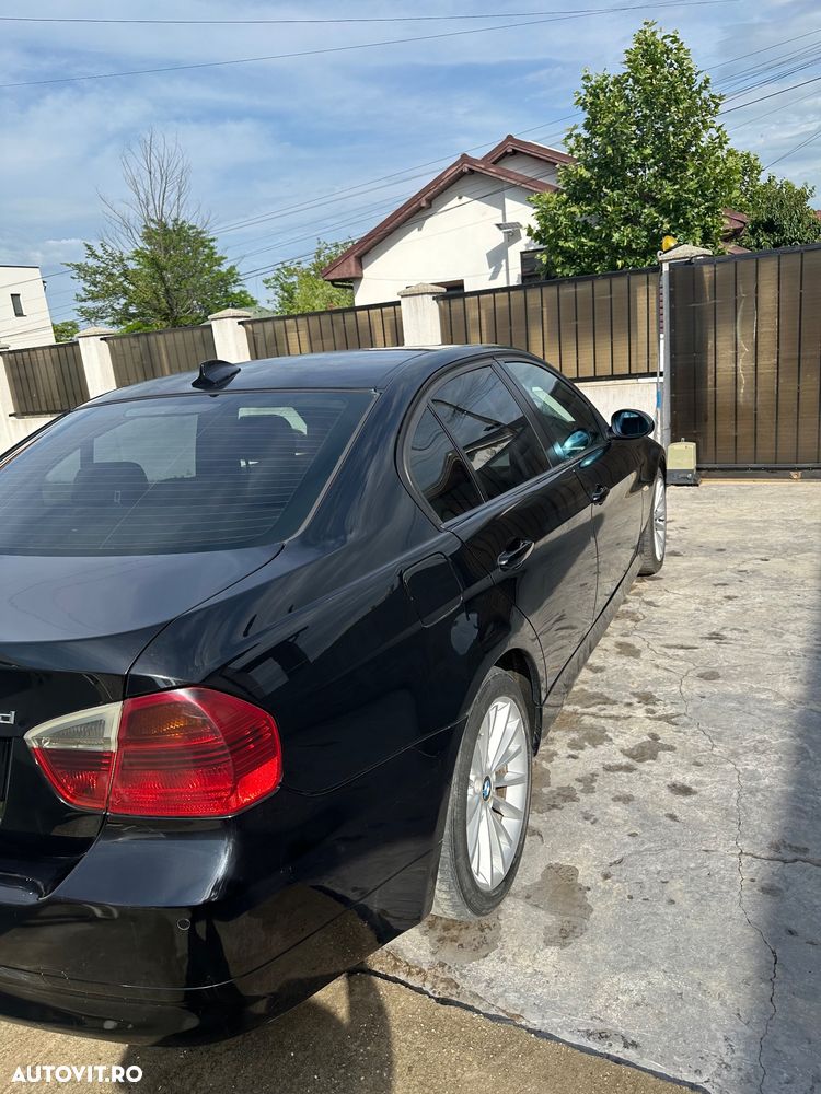 BMW Seria 3 320d - 3