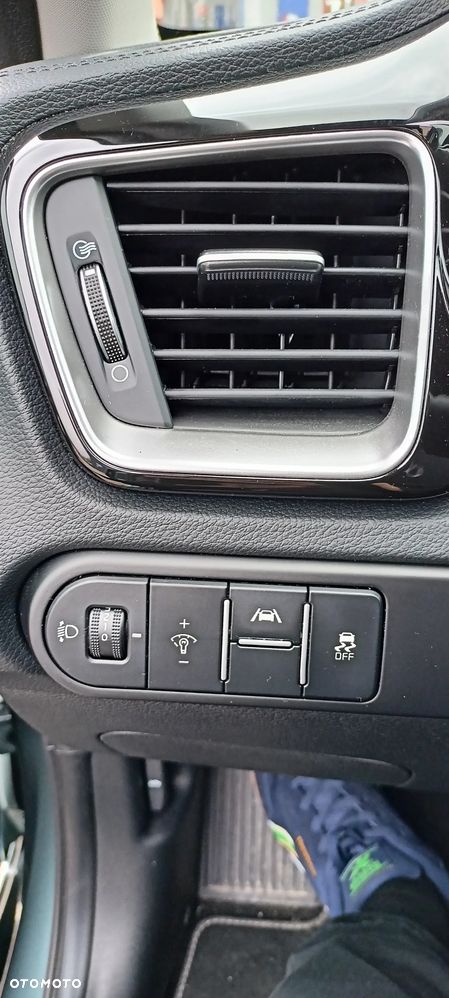 Kia Ceed 1.5 T-GDI Tribute DCT - 11