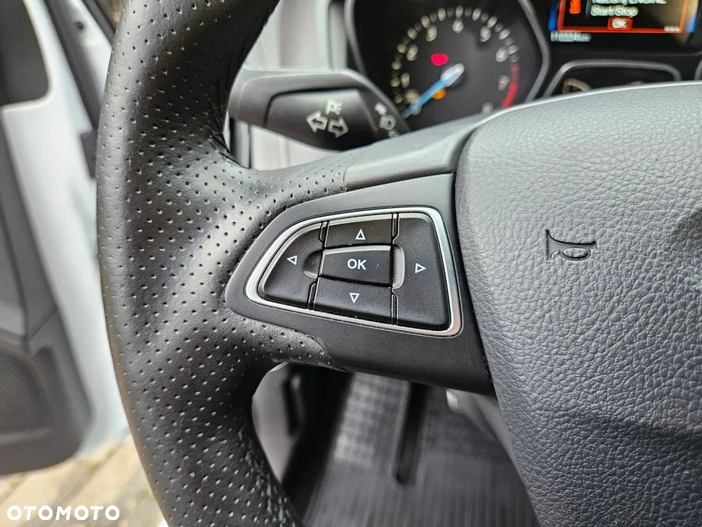 Ford Focus 1.5 EcoBoost STart-Stopp-System ST-Line - 28