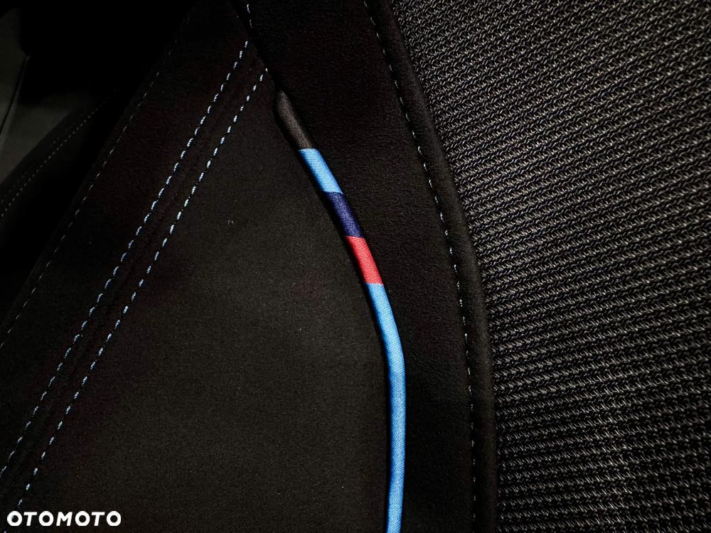 BMW Seria 3 320d xDrive mHEV sport - 12