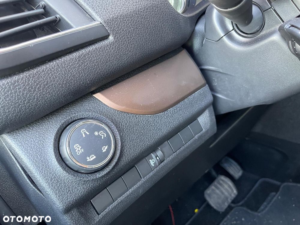 Toyota Proace Verso 2.0 D4-D Long VIP - 15