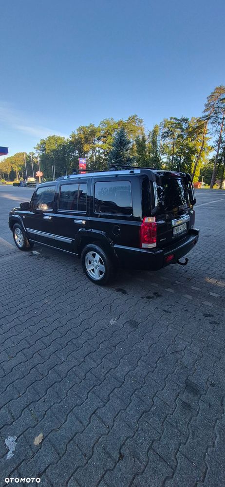 Jeep Commander - 18
