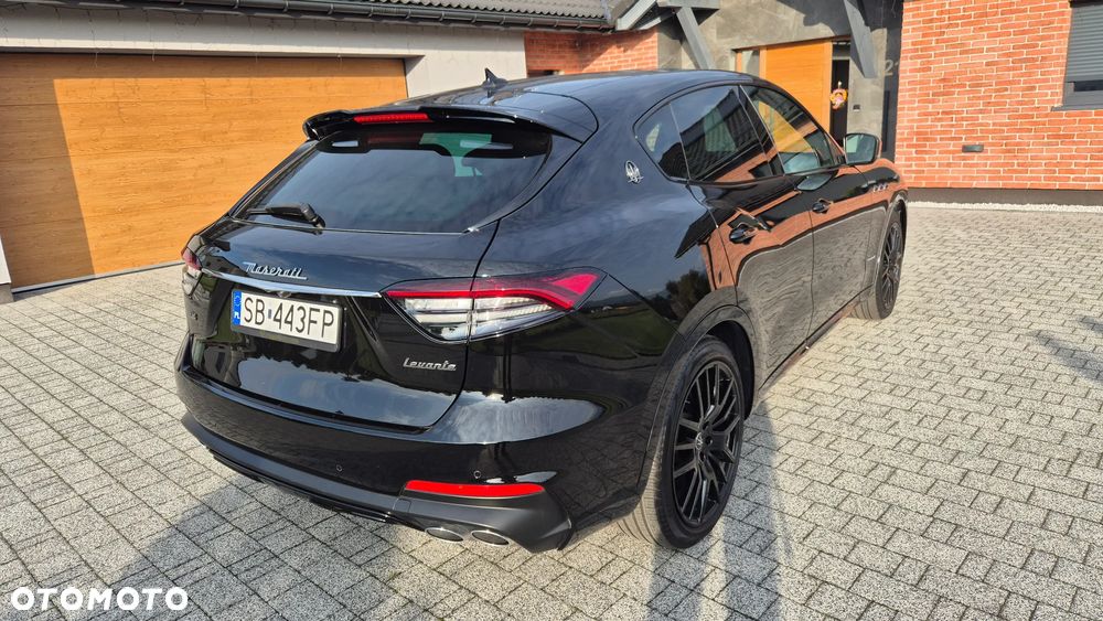 Maserati Levante Q4 GranSport - 5