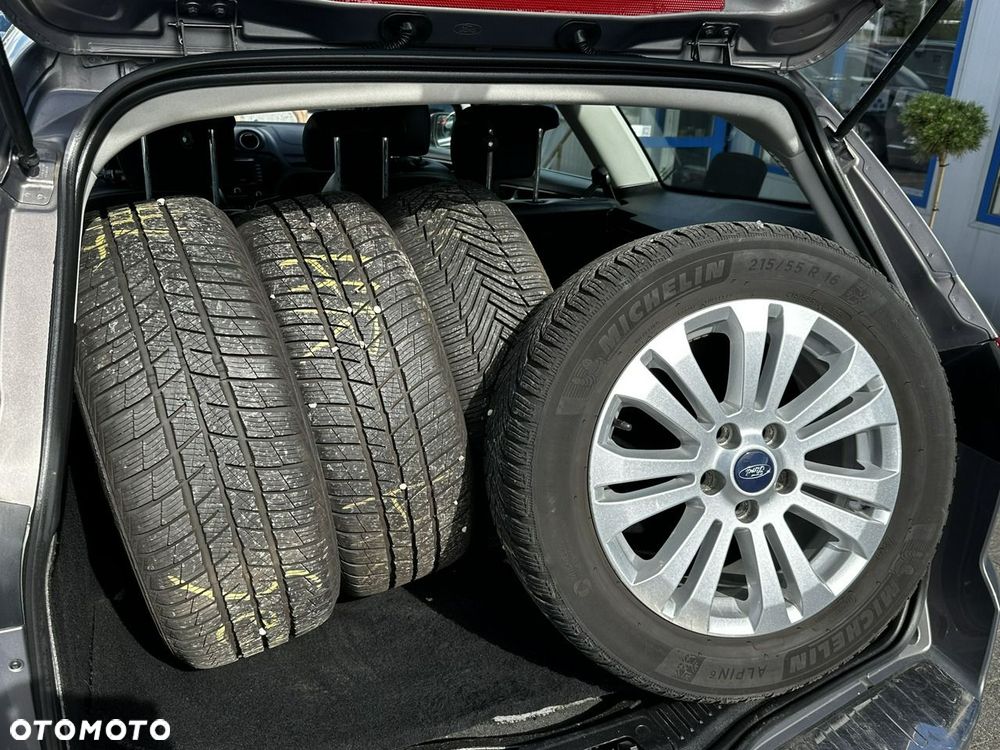 Ford Mondeo - 31