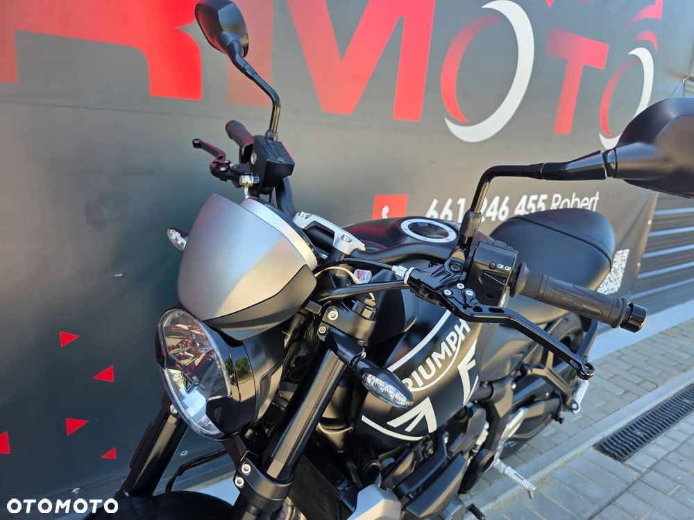 Triumph Trident - 13