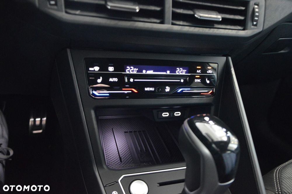 Volkswagen Taigo - 16