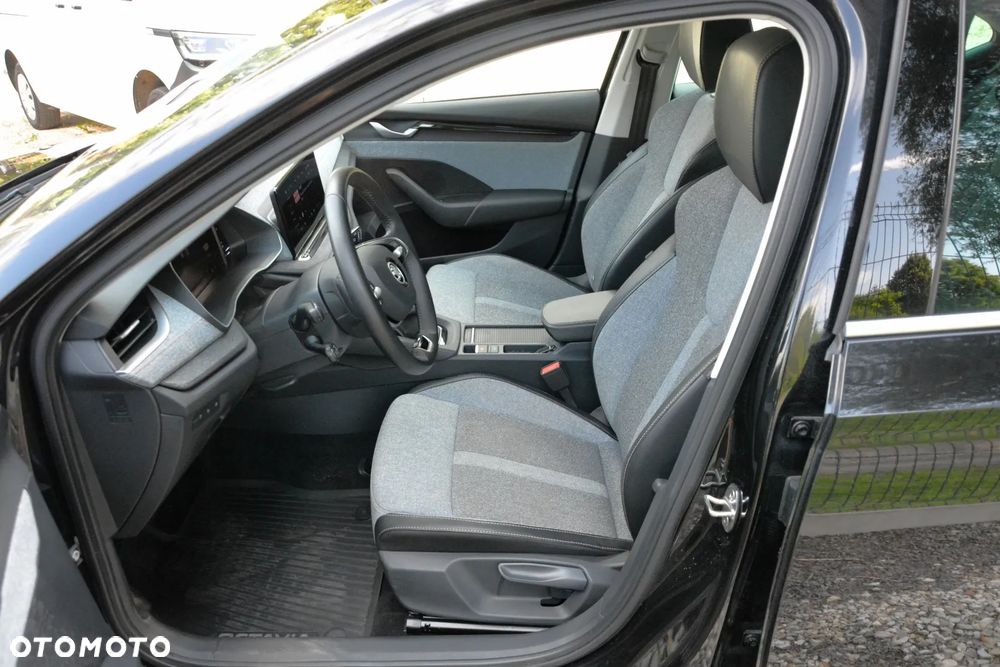 Skoda Octavia 2.0 TDI Selection - 10