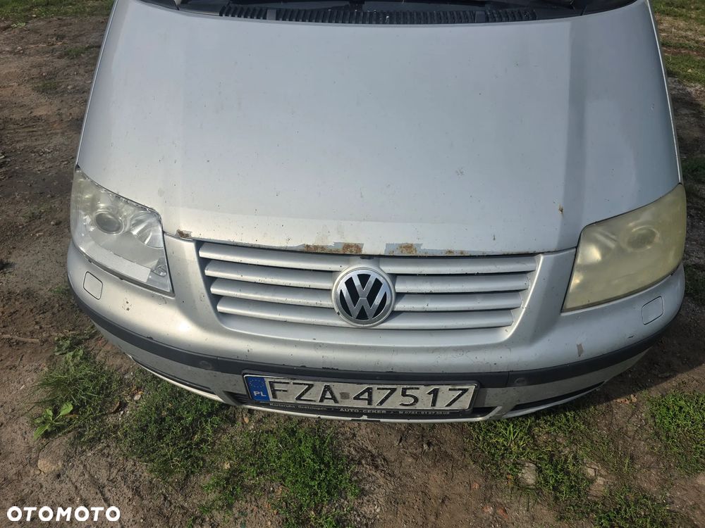 Volkswagen Sharan 1.9 TDI Highline - 11