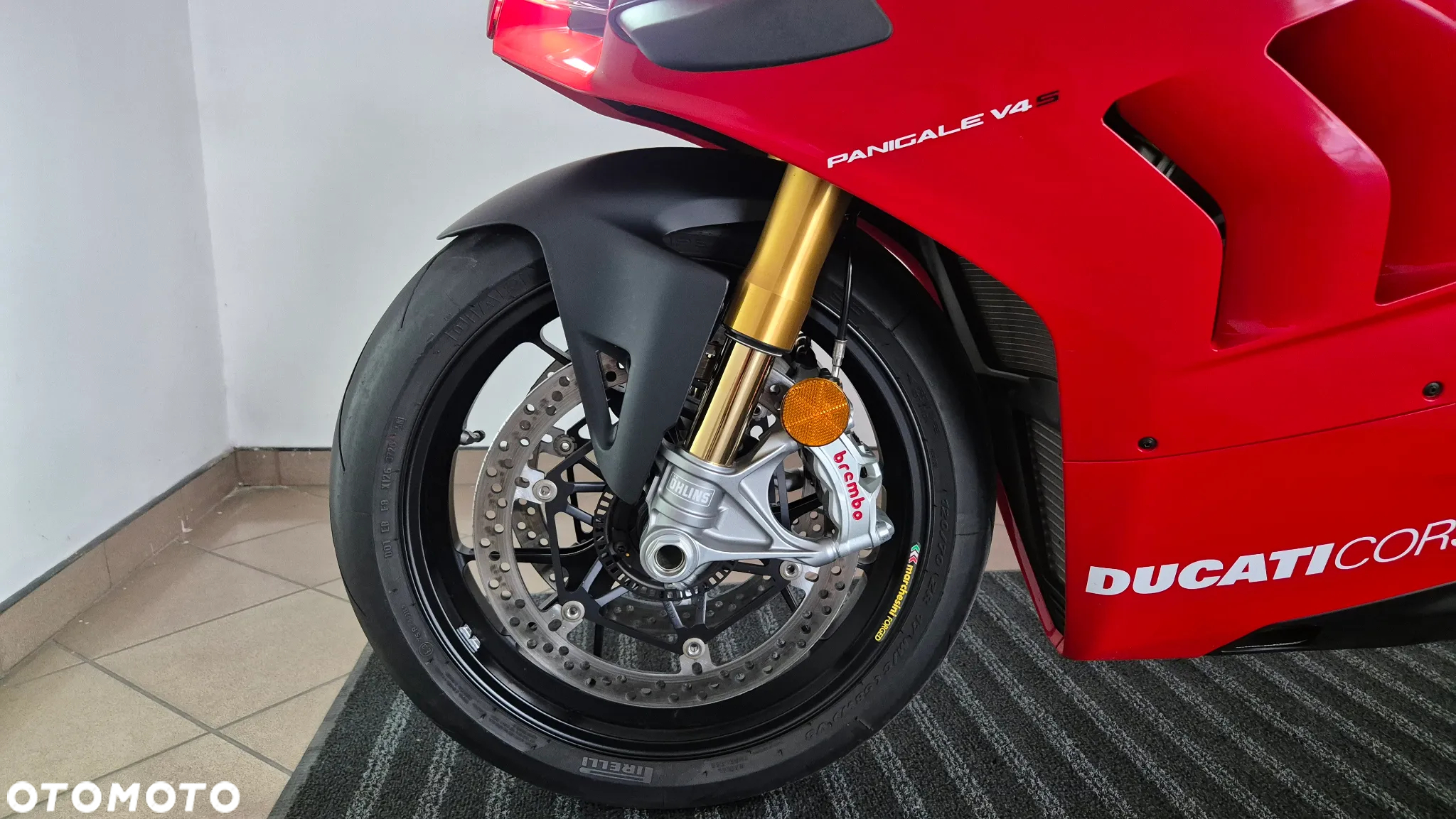 Ducati Panigale V4S - 5