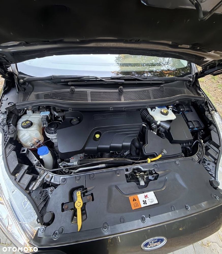 Ford S-Max - 15