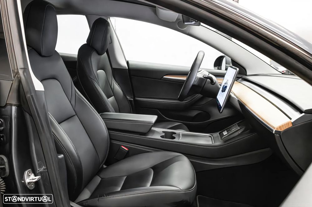 Tesla Model 3 Long Range Tração Integral - 11